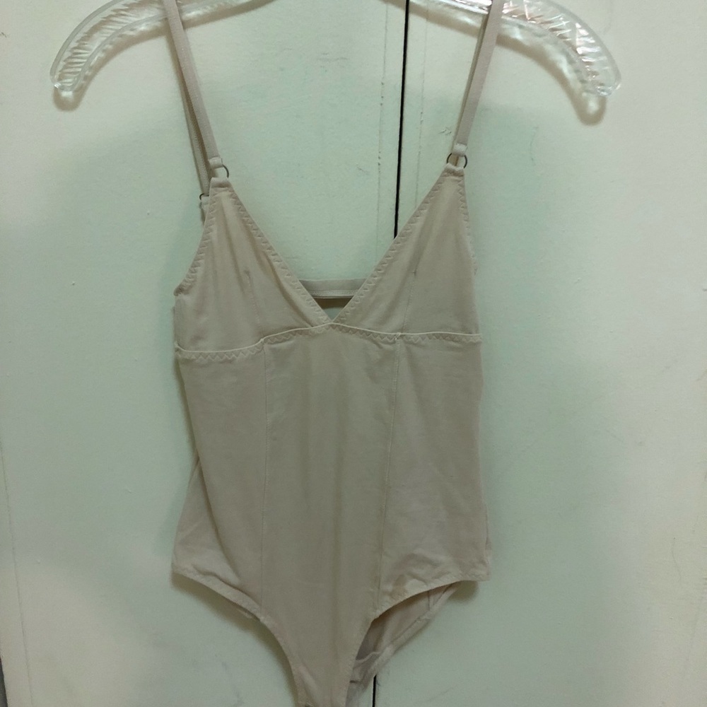 Nude bodysuit sz xs